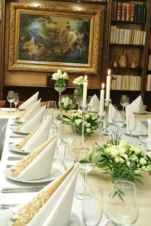 U Semika Hotel Prague
